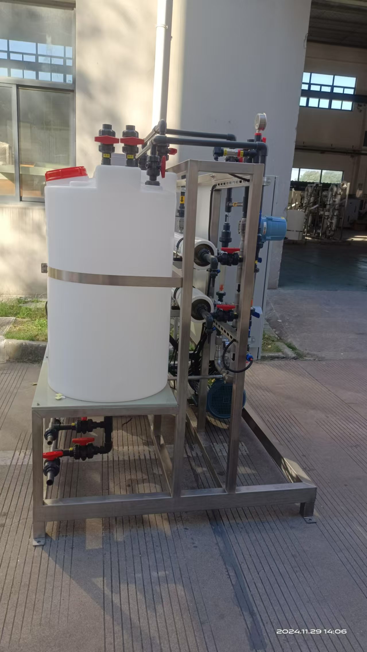 Wind Solar Hybrid Kit - Planta Híbrida Wind-Solar RO con Banco